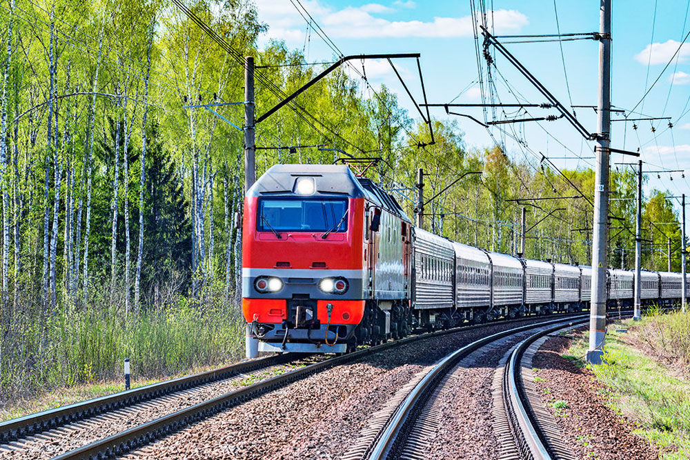 rossiya-vozobnovlyaet-zheleznodorozhnoe-soobshchenie-s-belarusyu